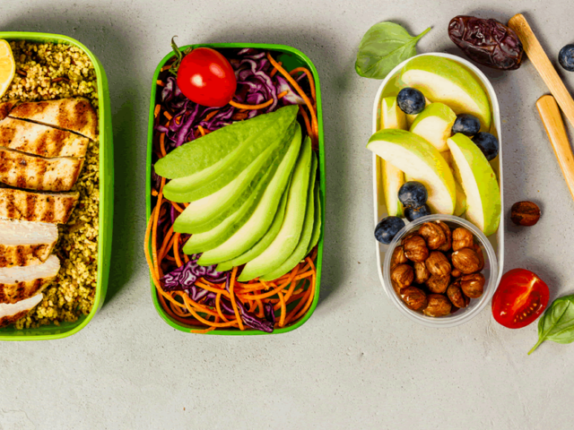 Nízkosacharidová diéta / Low carb diet vs. Keto diéta – Aký je medzi nimi rozdiel?