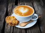 Horúci proteínový nápoj s príchuťou Cappuccino